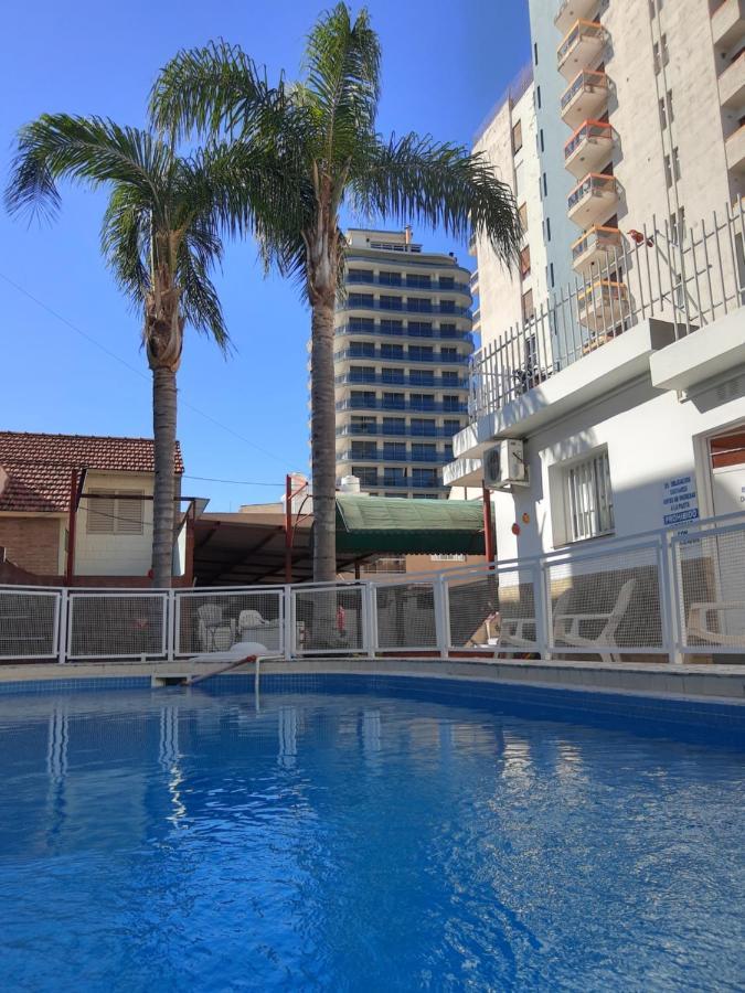 Hotel Brisas ヴィラ・カルロス・パス エクステリア 写真
