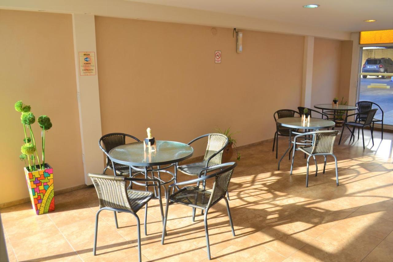 Hotel Brisas ヴィラ・カルロス・パス エクステリア 写真